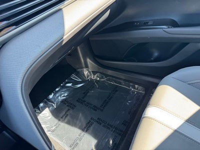 2025 Toyota Camry SE AWD