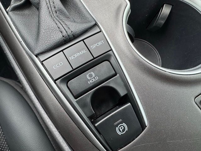 2024 Toyota Camry XLE FWD