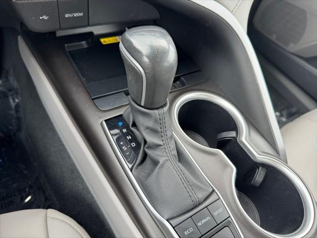 2024 Toyota Camry XLE AWD