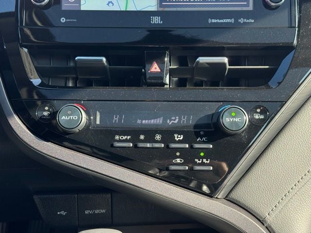 2024 Toyota Camry Hybrid XLE FWD