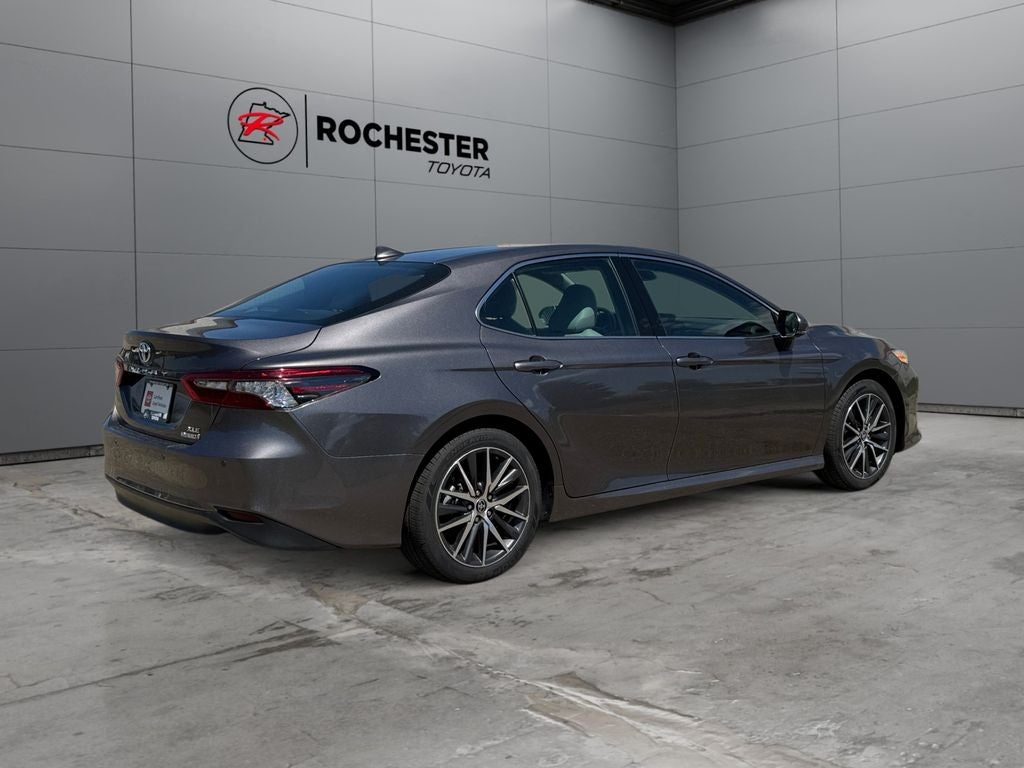 2023 Toyota Camry Hybrid XLE FWD