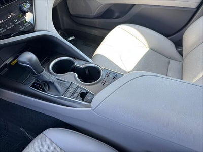 2023 Toyota Camry Hybrid XLE FWD
