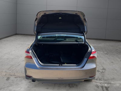 2020 Toyota Camry Hybrid XLE FWD