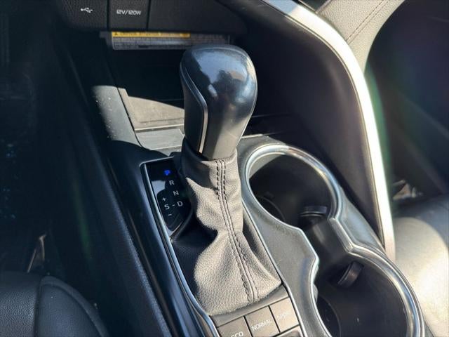 2020 Toyota Camry Hybrid XLE FWD