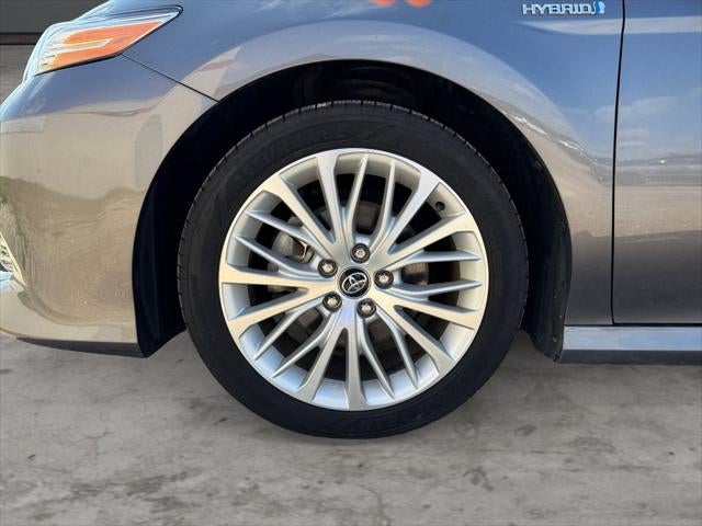 2020 Toyota Camry Hybrid XLE FWD