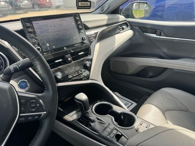 2024 Toyota Camry Hybrid XLE FWD