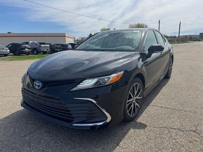 2024 Toyota Camry Hybrid XLE FWD