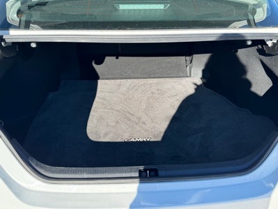 2021 Toyota Camry SE FWD