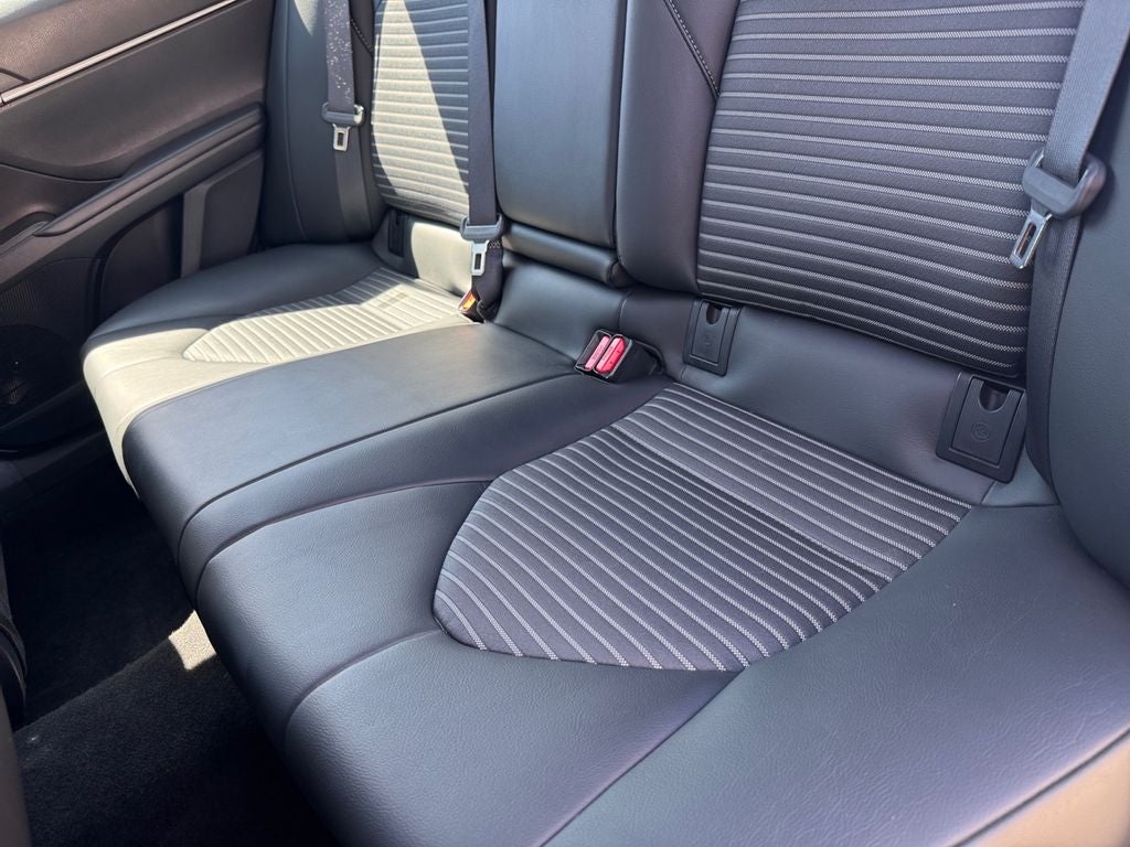 2023 Toyota Camry SE FWD