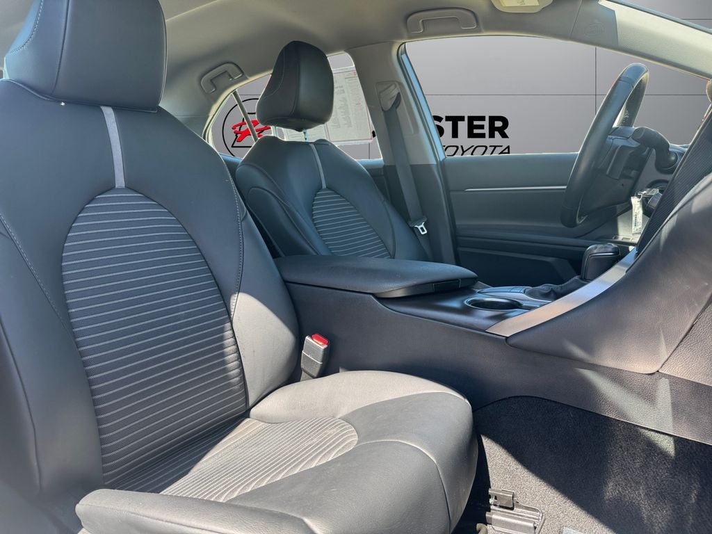 2023 Toyota Camry SE FWD