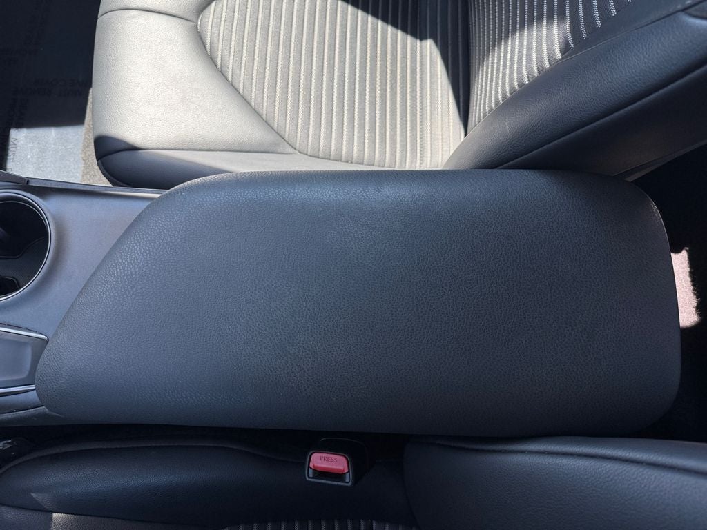 2023 Toyota Camry SE FWD