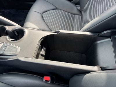 2023 Toyota Camry SE FWD