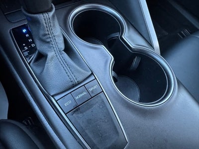 2023 Toyota Camry SE FWD