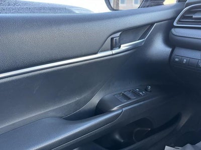 2023 Toyota Camry SE FWD