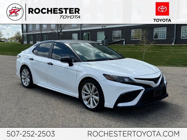 2021 Toyota Camry SE AWD