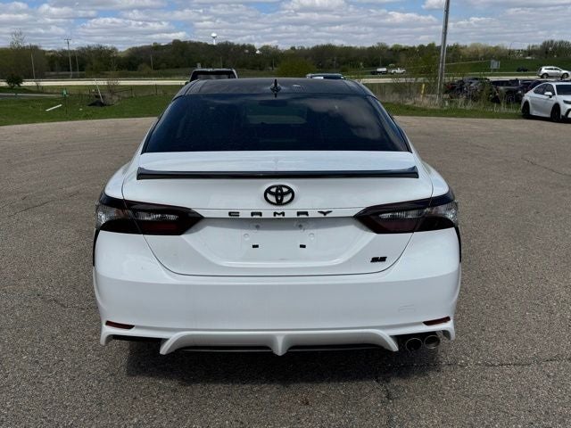 2021 Toyota Camry SE AWD