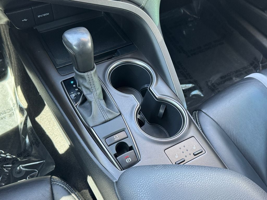 2021 Toyota Camry SE AWD