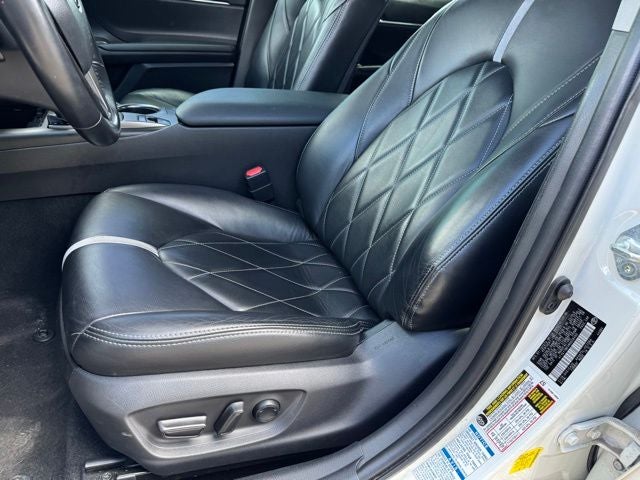 2021 Toyota Camry SE AWD