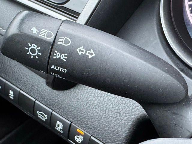 2023 Toyota Camry SE AWD
