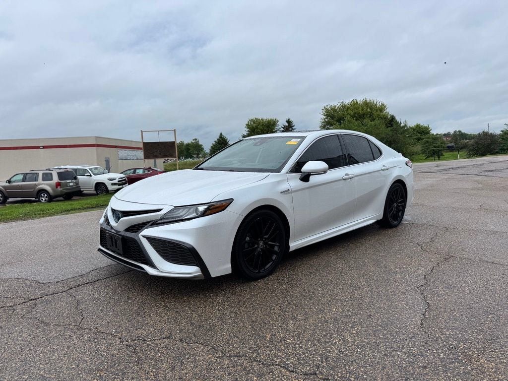 2021 Toyota Camry Hybrid XSE FWD