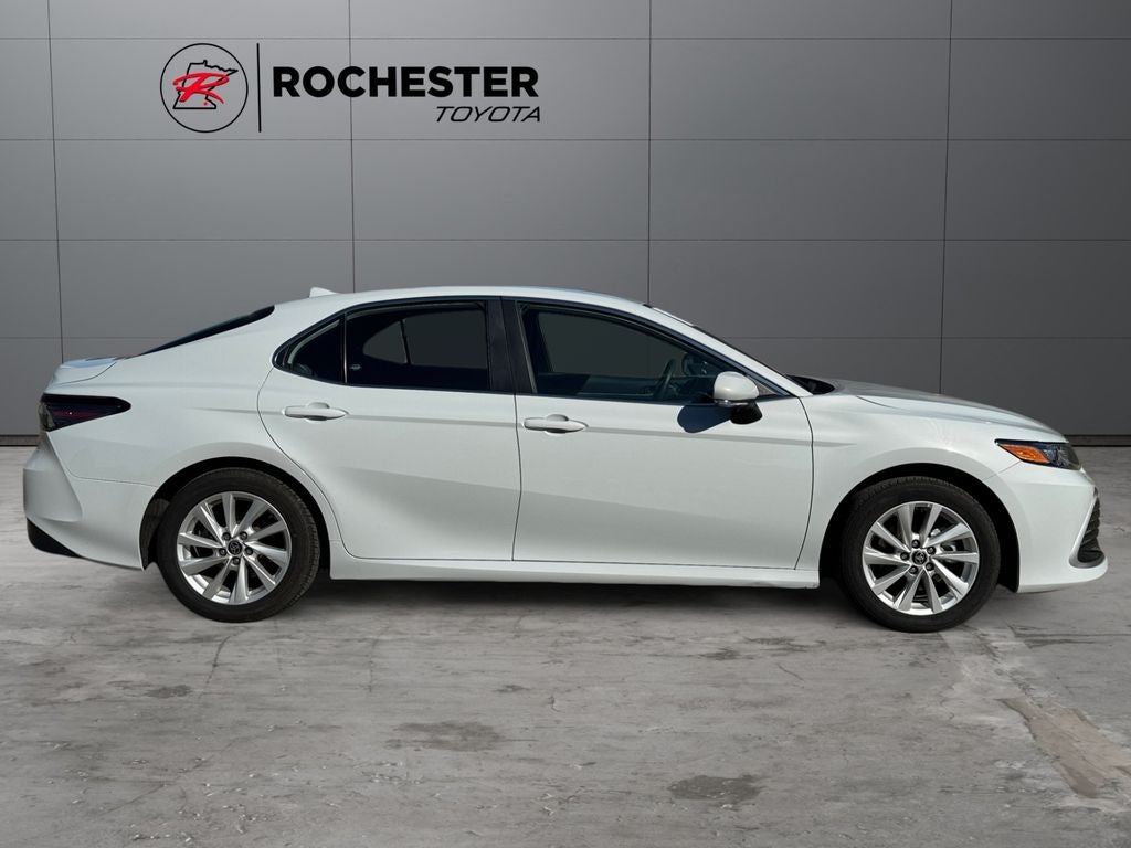 2024 Toyota Camry LE FWD