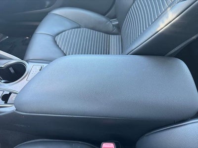 2024 Toyota Camry SE AWD