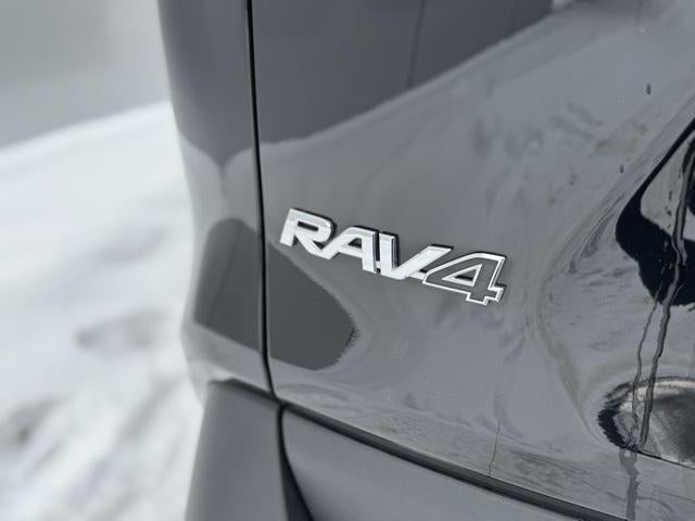 2023 Toyota RAV4 Hybrid XLE Premium AWD