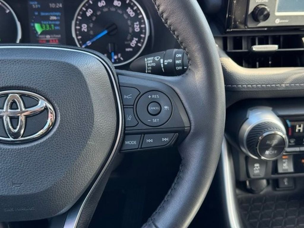 2022 Toyota RAV4 Hybrid XLE Premium AWD