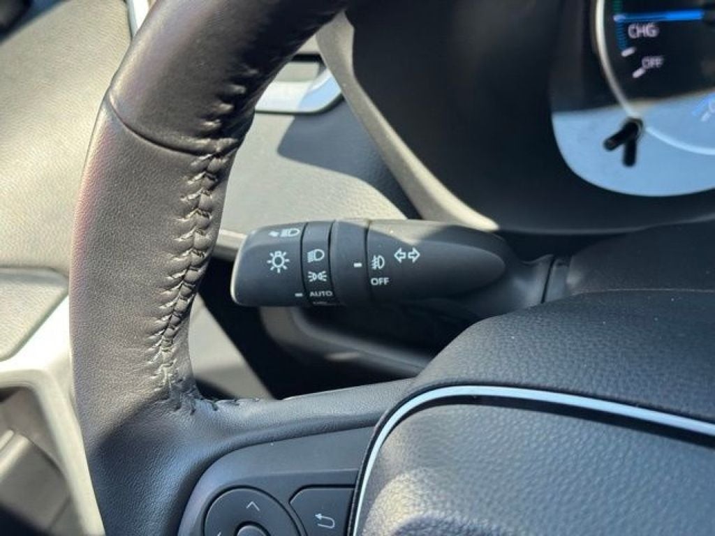 2022 Toyota RAV4 Hybrid XLE Premium AWD