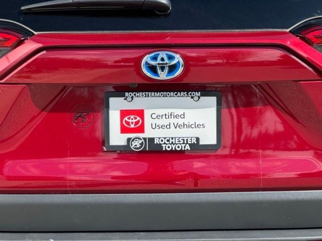 2022 Toyota RAV4 Hybrid XLE Premium AWD