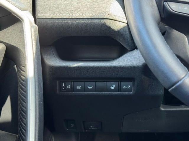 2022 Toyota RAV4 Hybrid XLE Premium AWD