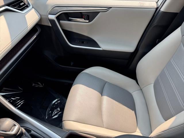 2021 Toyota RAV4 Hybrid Limited AWD