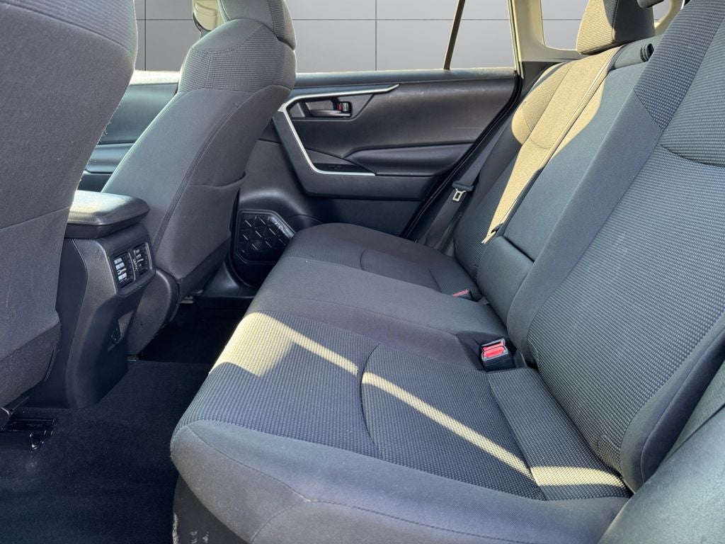 2021 Toyota RAV4 Hybrid LE AWD
