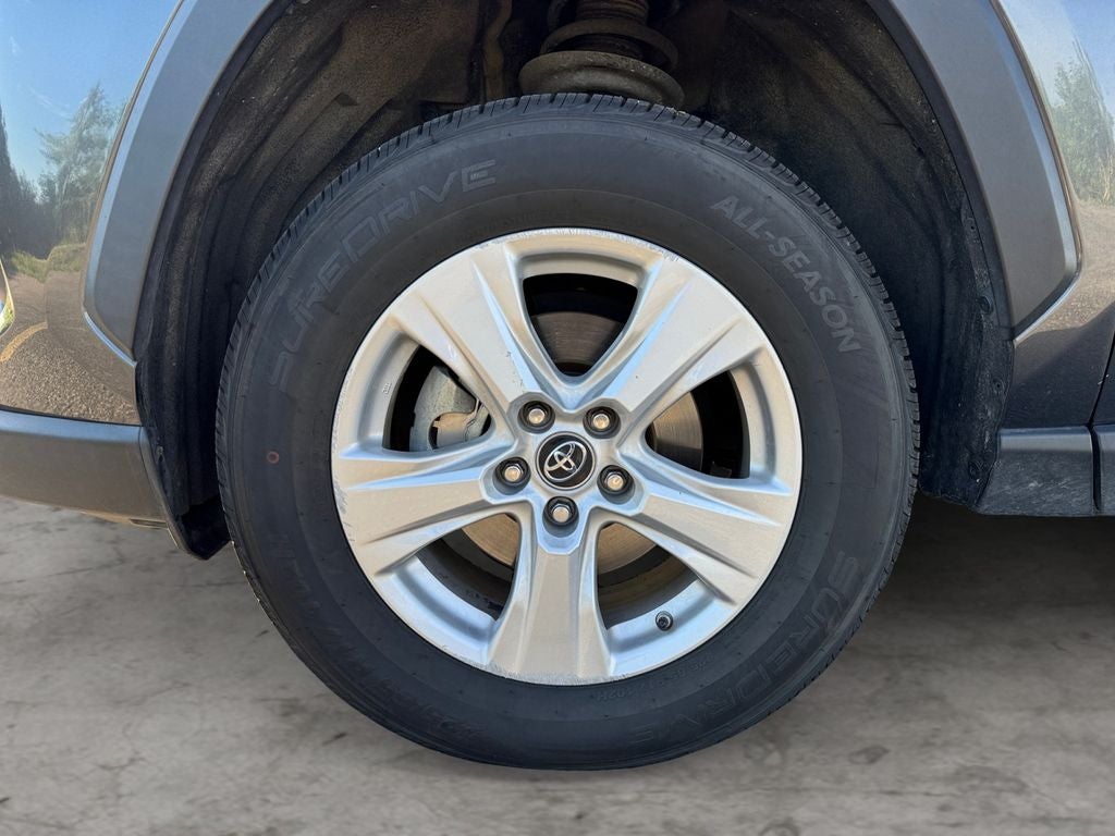 2021 Toyota RAV4 Hybrid LE AWD