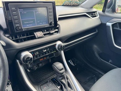 2020 Toyota RAV4 Hybrid LE AWD