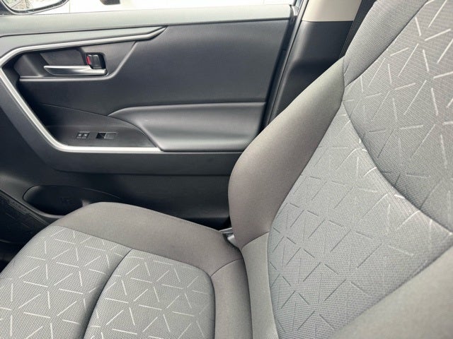 2025 Toyota RAV4 Hybrid XLE AWD