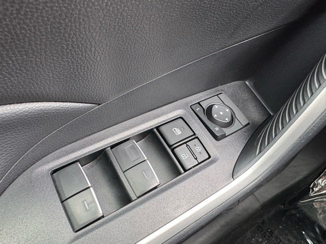 2025 Toyota RAV4 Hybrid XLE AWD