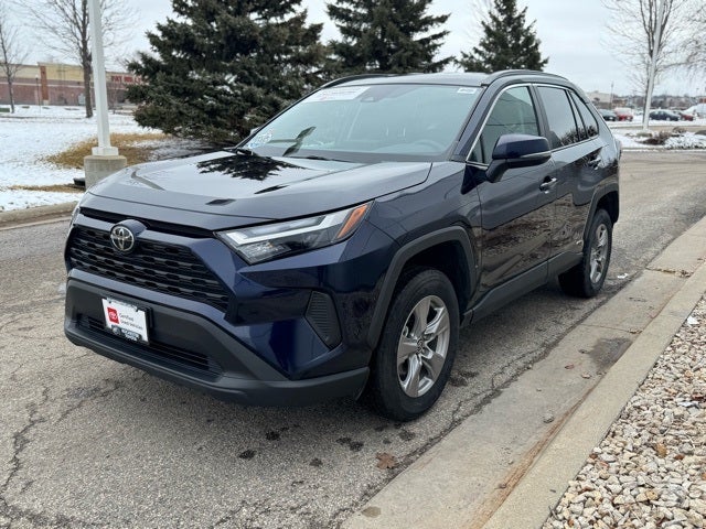 2025 Toyota RAV4 Hybrid XLE AWD