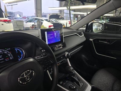 2025 Toyota RAV4 Hybrid XLE AWD