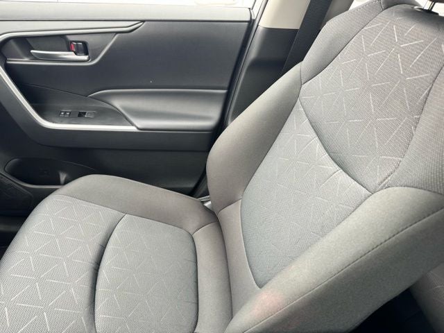 2025 Toyota RAV4 Hybrid XLE AWD