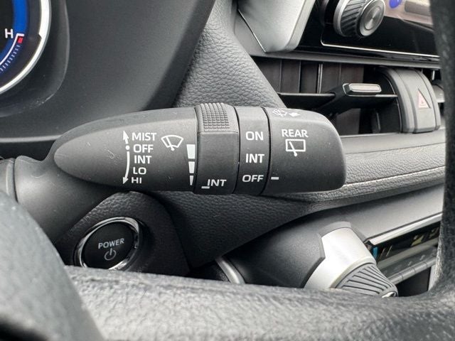 2025 Toyota RAV4 Hybrid XLE AWD