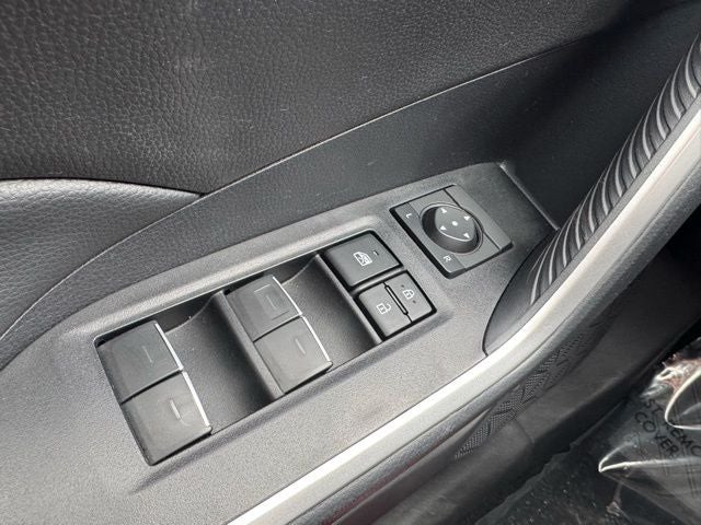 2025 Toyota RAV4 Hybrid XLE AWD