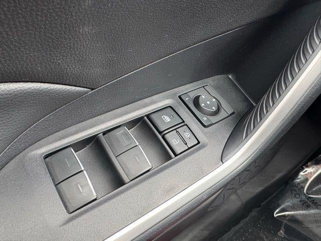 2025 Toyota RAV4 Hybrid XLE AWD