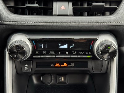 2025 Toyota RAV4 Hybrid XLE AWD