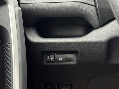 2025 Toyota RAV4 Hybrid XLE AWD