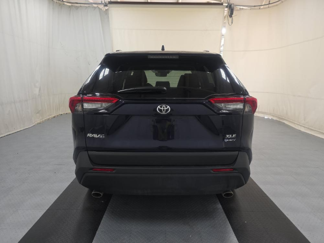 2025 Toyota RAV4 Hybrid XLE AWD