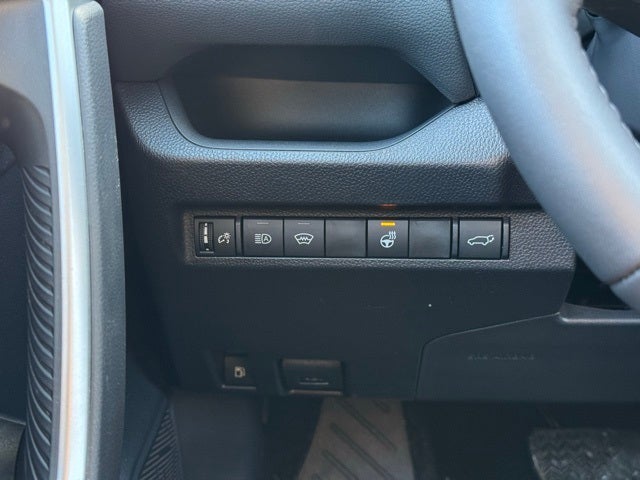 2025 Toyota RAV4 Hybrid XLE AWD