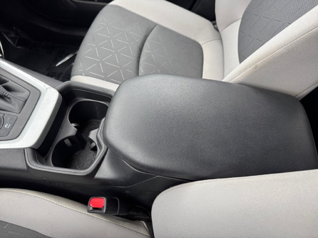 2021 Toyota RAV4 Hybrid XLE AWD