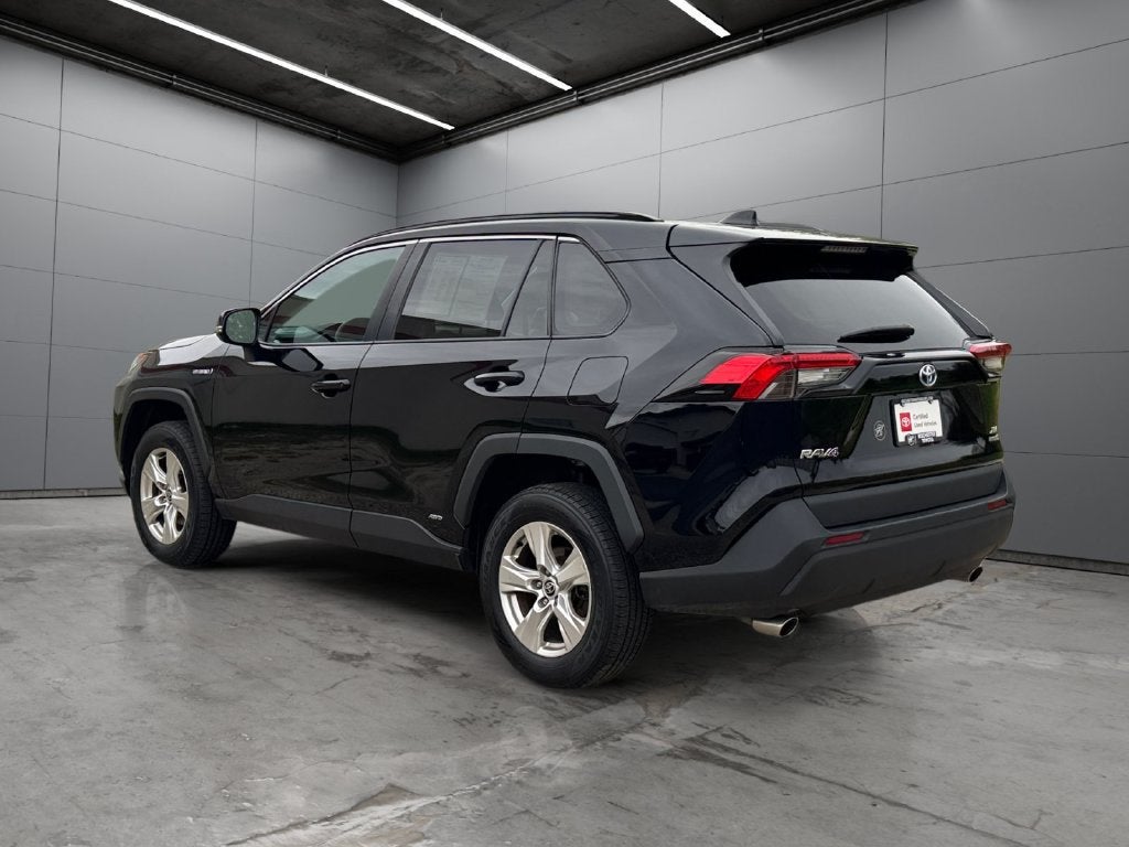 2021 Toyota RAV4 Hybrid XLE AWD