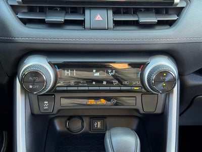 2025 Toyota RAV4 Hybrid XLE AWD